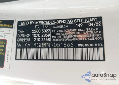 2022 Mercedes-Benz C 300 Sedan z USA, uszkodzony, nr VIN W1KAF4GB4NR051866